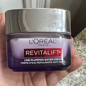 L'Oreal Revitalift Water Cream - Silver and Purple